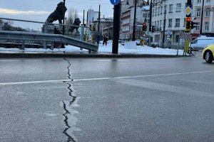 Столичният кмет Йорданка Фандъкова е наредила проверка на пукнатините които