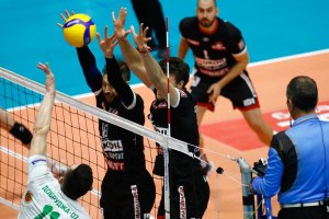 Волейболният доминатор Нефтохимик спечели Купата на България за пети път