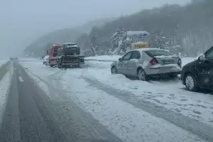 Непочистената "Хемус" е ад за шофьорите