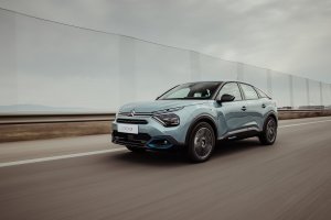 Френският автомобилен производител Citroen се завръща в европейския клас Голф