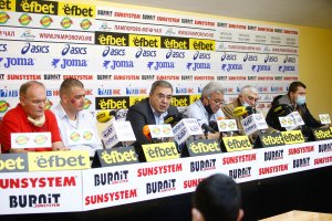 Трима плувци от българския национален отбор дадоха положителни проби за