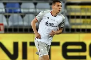 Антов стана осмият българин с мач в Серия А