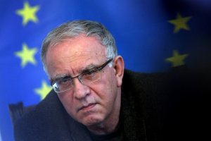 Централната избирателна комисия би могла да организира пробно гласуване с машини