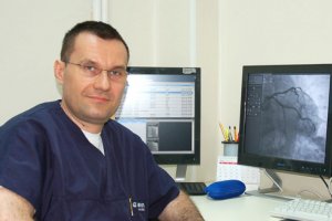 При днешните данни за новозаразени с Covid 19 реакцията би трябвало да бъде