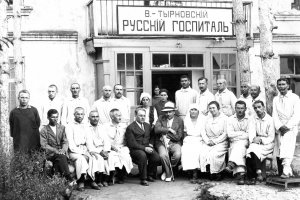 146 хиляди белоемигранти напускат през 1920 г Русия и тръгват