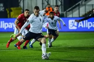 Италия взе първата си победа в София - 2:0