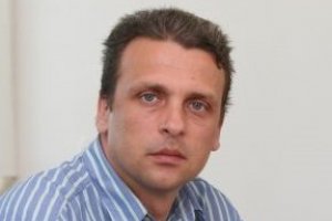 Винаги ли е задължително да се мине през конкурс за