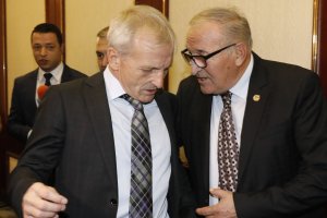 Почетният президент на ЦСКА София Димитър Пенев призова публично собственика на