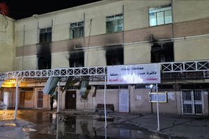 Експлозия в помощение за съхранение на кислород предизвика голям пожар