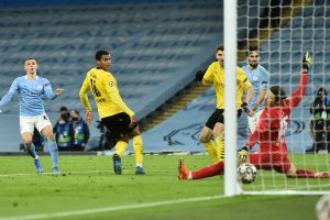 Във вторник Манчестър Сити победи трудно като домакин на Борусия