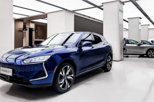 Пандемията от коронавирус провали всички големи автомобилни събития през последната