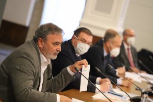 Нощните заведения и дискотеките затворени от миналия октомври може и