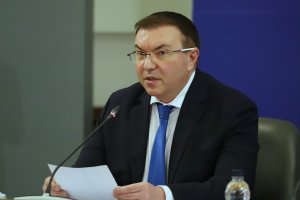 Нови мерки обяви здравно министерство на база на отчетеното намаляване