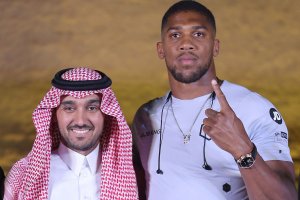 Рекордните 150 млн ще плати Саудитска Арабия за да приеме