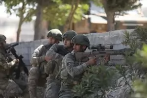 Турската армия атакува кюрдите в Северен Ирак