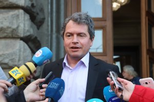 Министрите които се справят добре с работата си в служебния