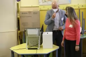 ЦИК спря гласуването с машини във В. Търново