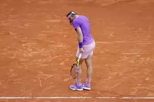 Руснак срази Краля на клея в едно от владенията му