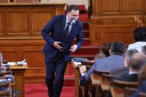 Съгласно заявките си до часове ГЕРБ трябва да върне на