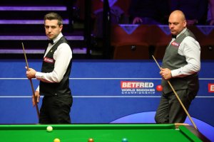 Маратонска трета сесия от 1 2 финала на световното първенство по снукър