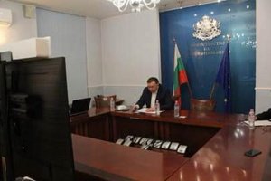 Европейският съюз трябва да вземе единно решение за ваксината на