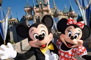 Дисниленд в Париж става ваксинационен център