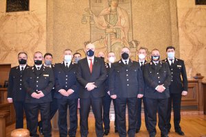 Главният прокурор Иван Гешев демонстративно организира церемония по награждаване на шефове