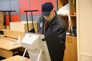 Днес 11 юли се провеждат предсрочните парламентарни избори за 46 ото