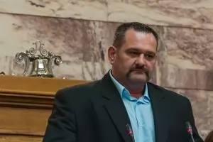 Интерпол арестува гръцки евродепутат