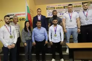 Треньорът на щангистите се оттегля след игрите в Токио