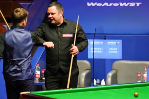 Стивън Магуайър стана първият играч от Топ 16 който отпадна