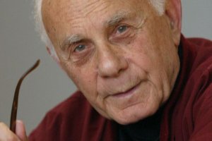 Получих книжката с новогодишен поздрав в края на декември Минаха