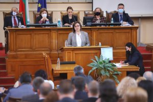 След като обяви че отиващата си ГЕРБ бетонира свои кадри