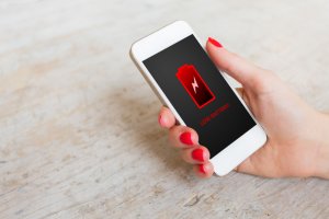 Колкото и умен да е вашият телефон той зависи от