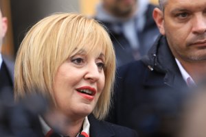 Депутатите от коалицията Изправи се Мутри вън  са готови още в