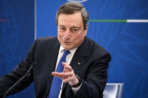 Турция преустанови сделката за закупуване на хеликоптери от италианската компания