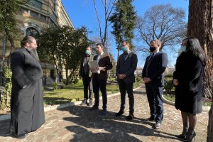 Акцията която ГЕРБ организира срещу архимандрит Дионисий – участник в