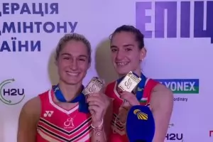 Сестри Стоеви отново станаха европейски шампионки по бадминтон