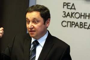 Службите се оказаха най тежкото раково образувание на посттоталитарния период в