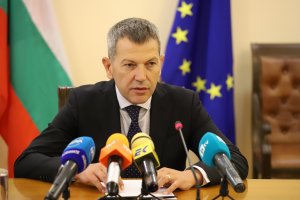 Проверка на голяма поръчка на БДЖ – Пътнически превози за