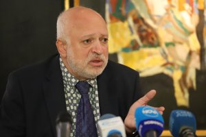 Директорът на Българската национална телевизия Емил Кошлуков е едно от