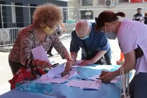 Здравните власти решават ще продължат ли зелените коридори