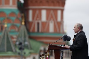 Русия ще продължи твърдо да защитава националните си интереси заяви