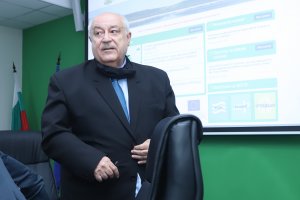 Пълен батак в екоминистерството завари новият екип стана ясно от