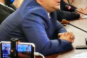 Мегаскандал се разрази на днешното заседание на временната комисия по