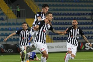 Нефтчи Баку е новият шампион на Азербайджан и основен принос