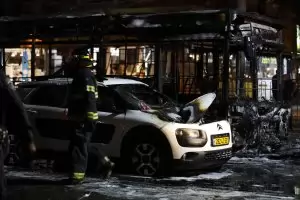 Палестинци превзеха град край Тел Авив