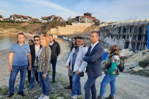 Винаги съм имал категорично и крайно непримиримо отношение към уродливото