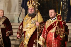 Православните християни посрещнаха светлия празник Възкресение Христово който символизира победата