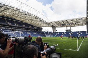 УЕФА отне домакинството на Истанбул на финалния мач в Шампионската